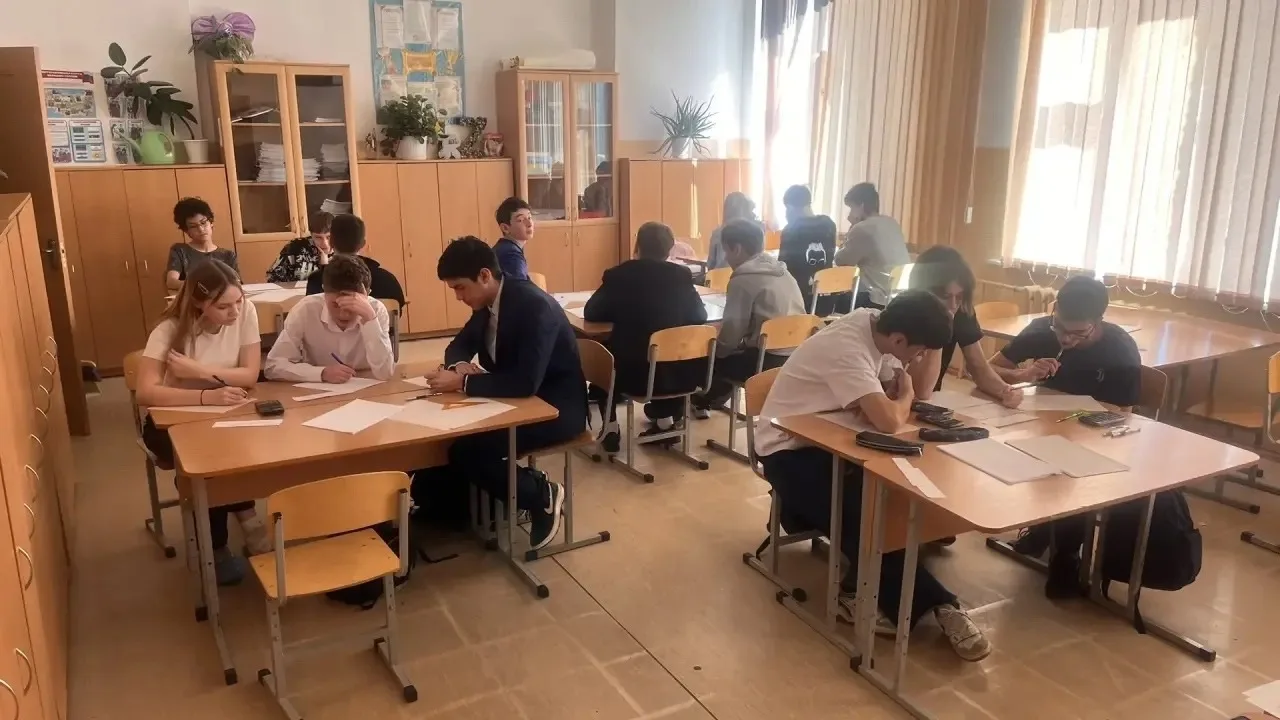 В МБОУ Башкирский лицей №1 прошел второй этап Республиканского турнира "Кубок Башкортостана по физик