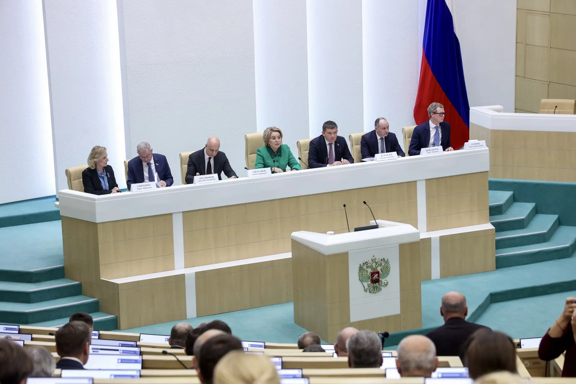 Сегодня работаю в Москве. Вместе с коллегами из федеральных органов власти прорабатывае...