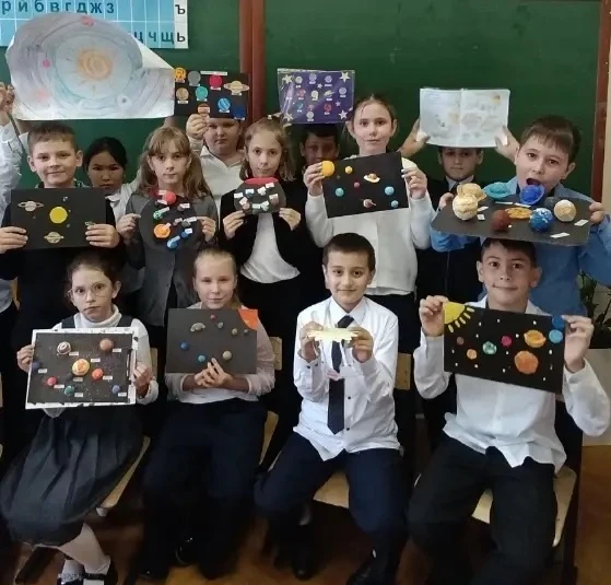 🪐 Космический день в 4 «Ж»!🚀