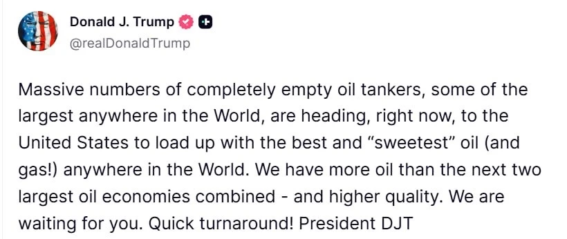 🤡Огромное количество совершенно пустых нефтяных танкеров, некоторые из которых являются одними из кр