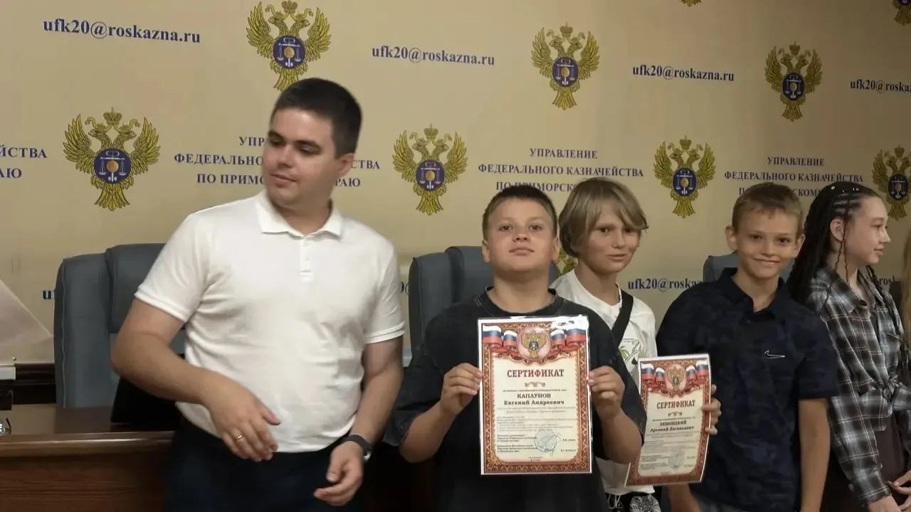 💼 Открываем мир профессий вместе! 🧡

Ученик 7 «Б» класса Евгений Каплунов стал участником профорие