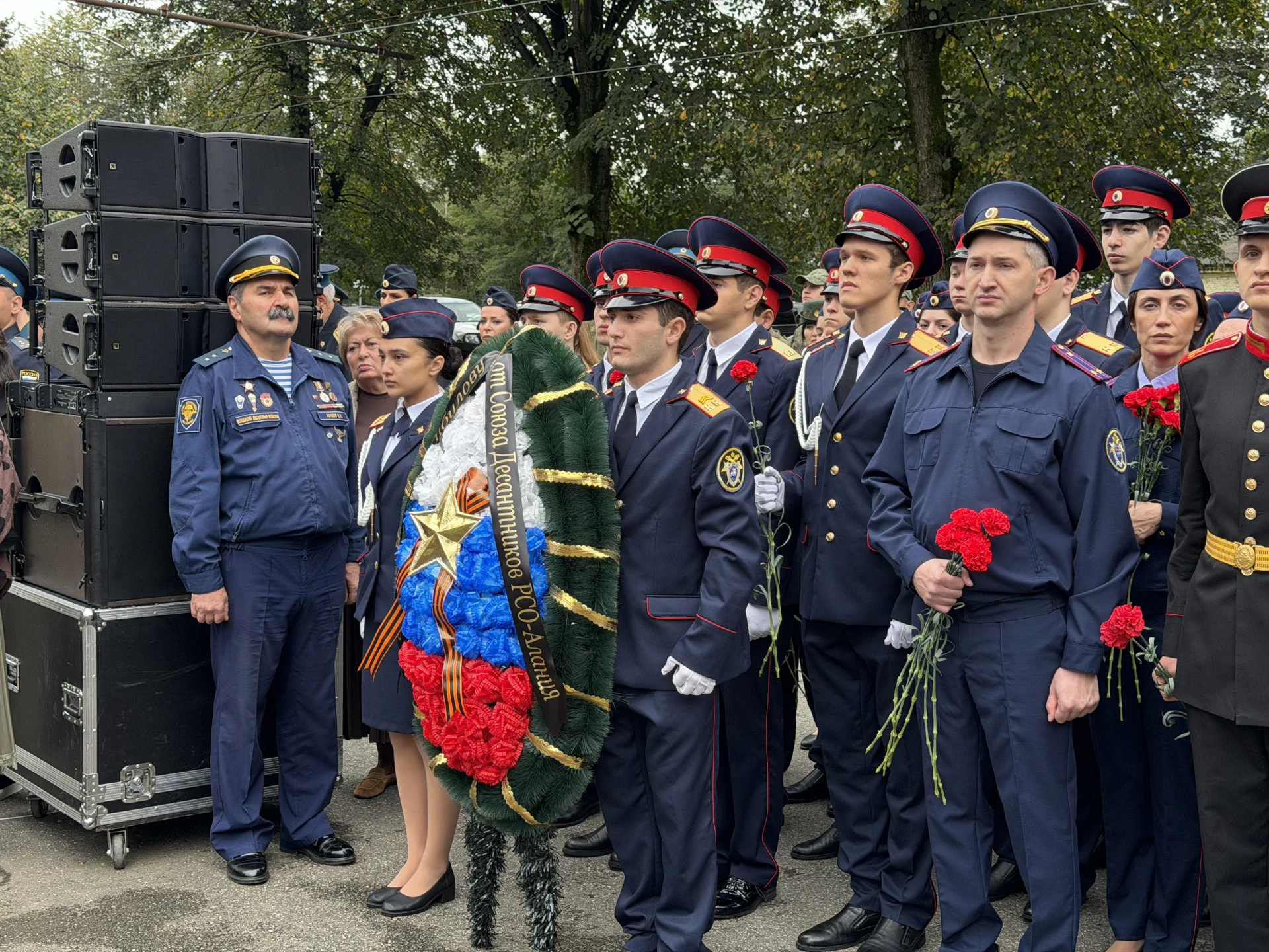 Сотрудники следственного управления и учащиеся профильных кадетских классов СК приняли ...