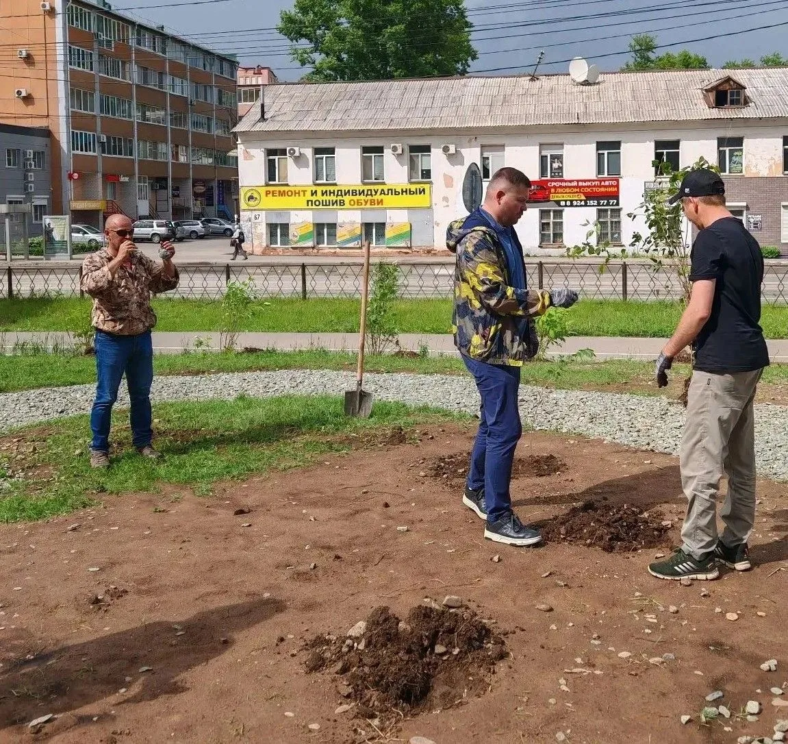🌸  В Биробиджане скоро зацветёт сакура!