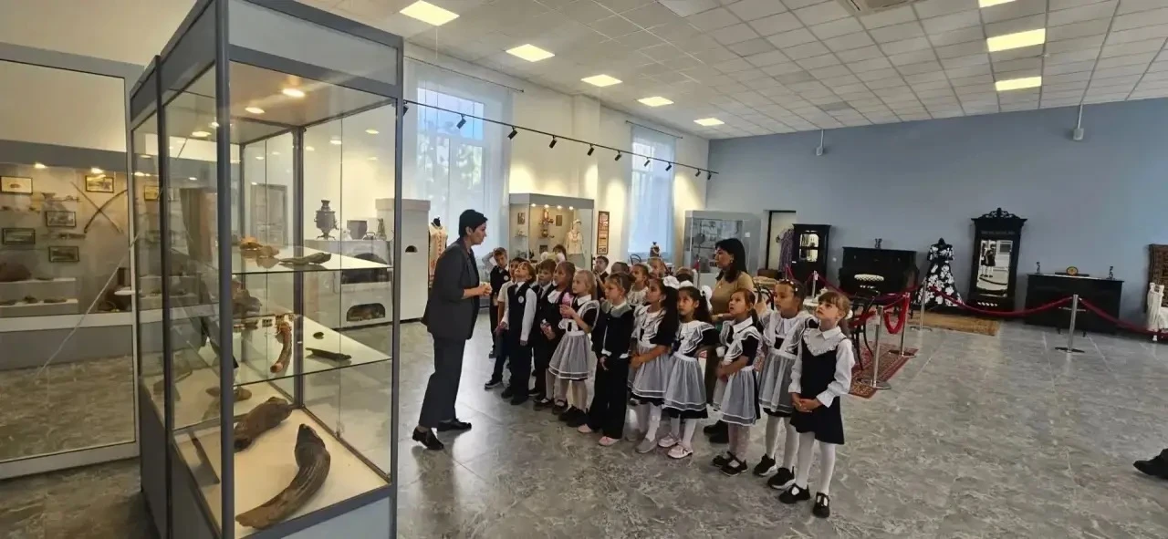 🏛️ Экскурсия в Городской музей истории Батайска: путешествие во времени для 1 «Д»!