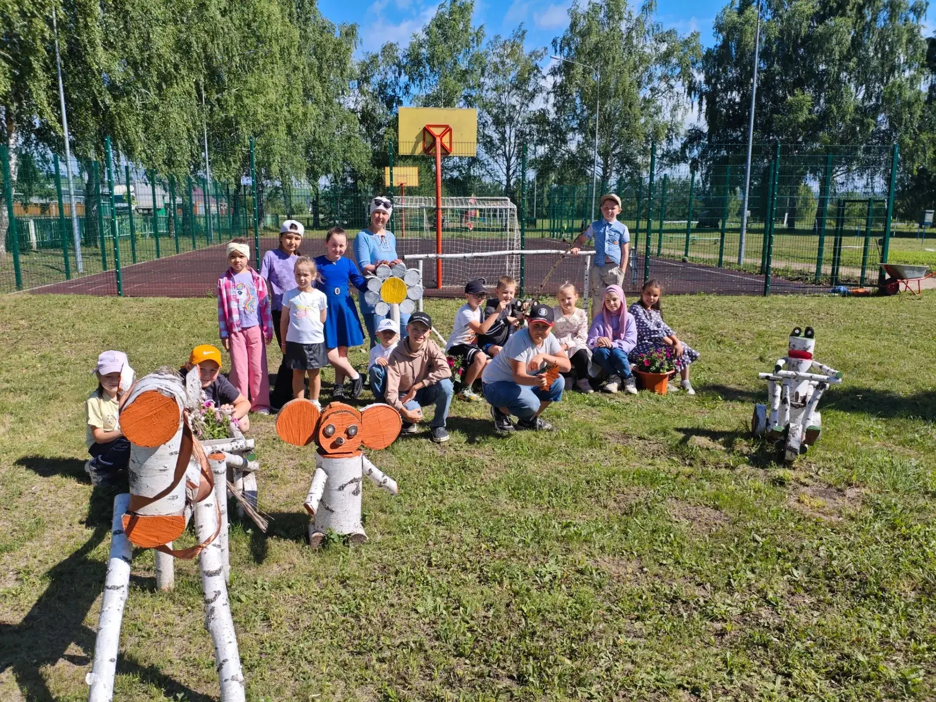 Последний рывок: как мы закрывали лагерную смену 🔥

День пролетел на одном дыхании! Собрали максиму