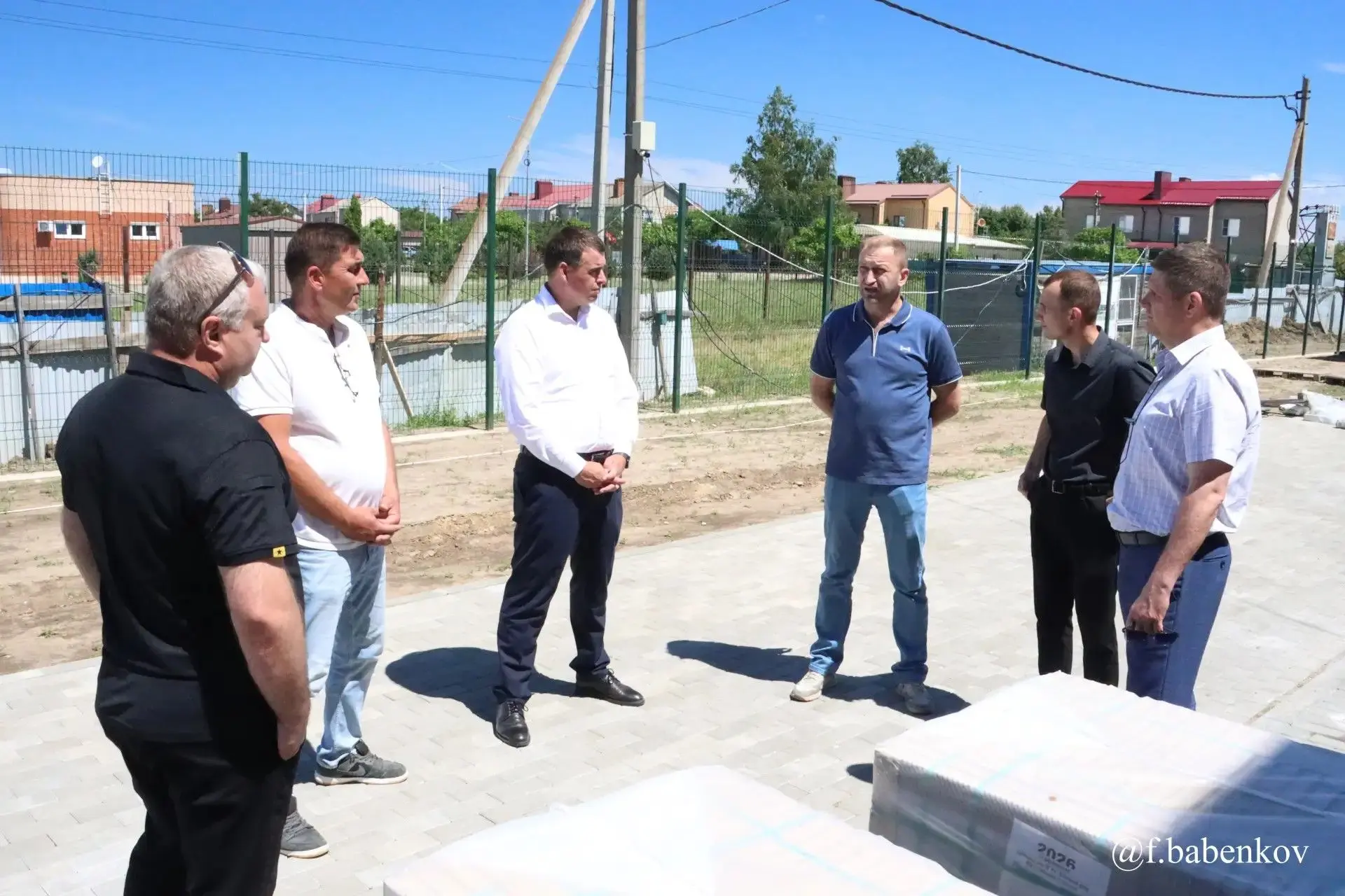 🔷 Глава Темрюкского района Фёдор Бабенков проверил строительство Центра единоборств в Темрюке

Подр