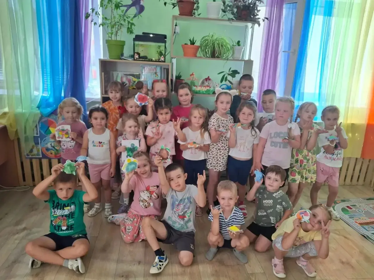 Сегодня в группах «АЗН», «Алёнушка» и «Альбион» царил самый что ни на есть настоящий черепашачий ден