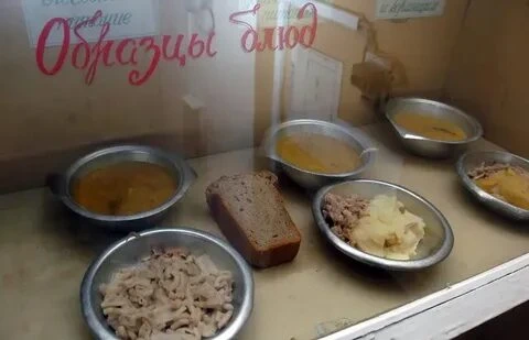 🧃Фрукты, сливочное масло и сок добавили в рацион заключенных в России.