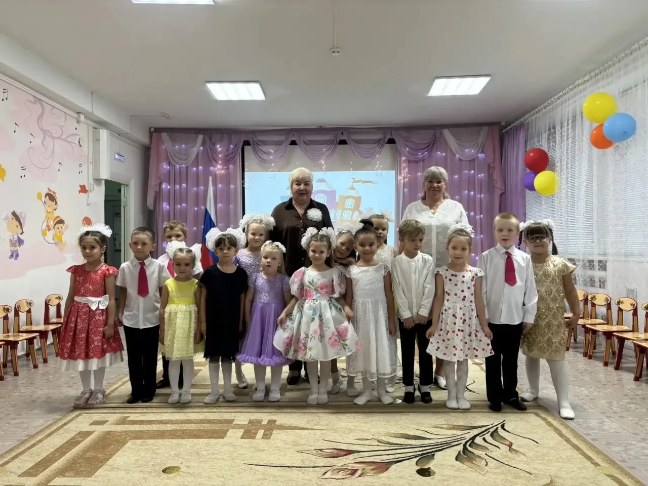 🎈 Праздничное путешествие в страну Знаний! 🌟