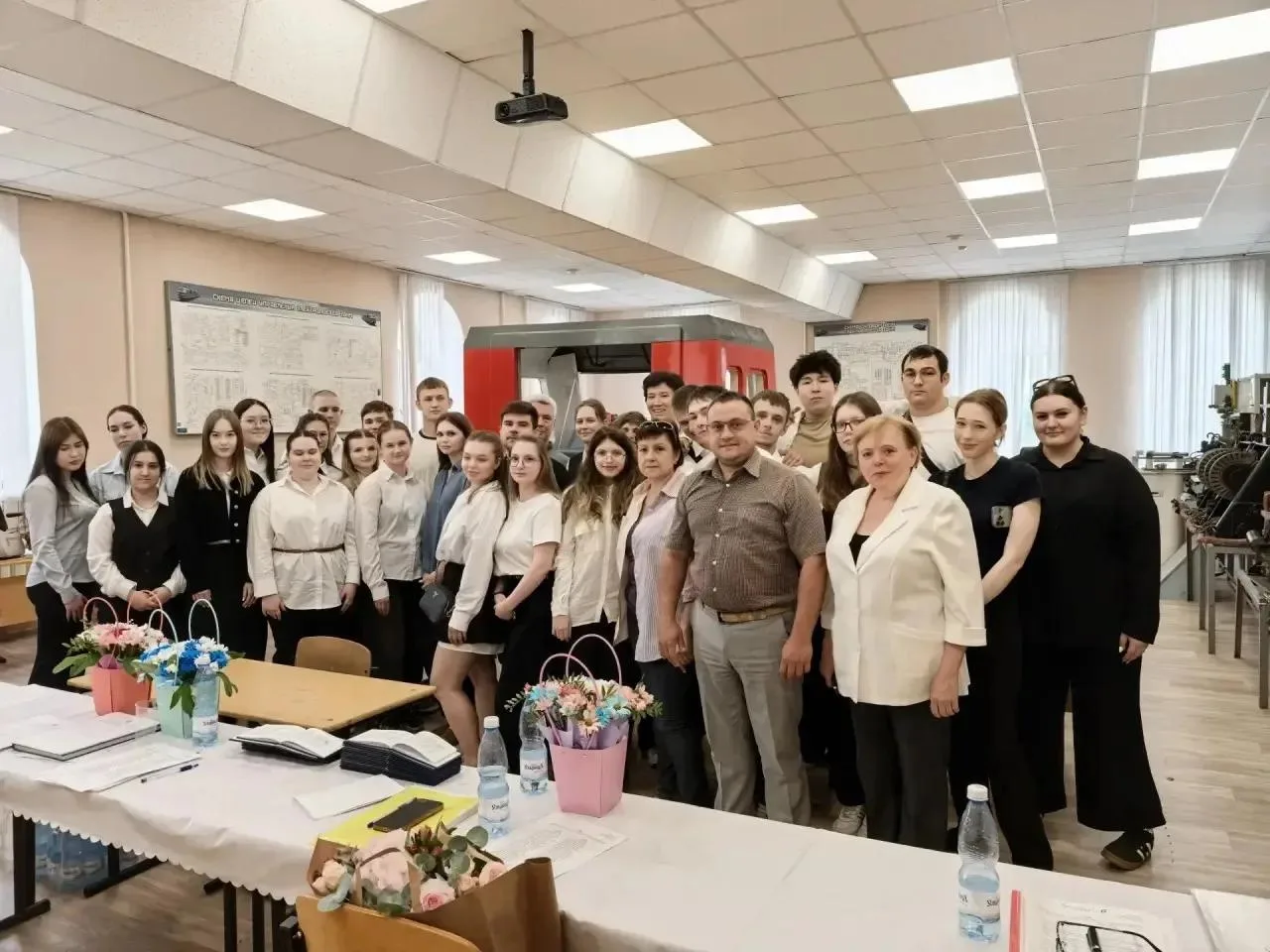 📌 Госэкзамены в СамКЖТ: идёт активная фаза! 📌 

Выпускники специальностей:

✅ 23.02.01 — Организац
