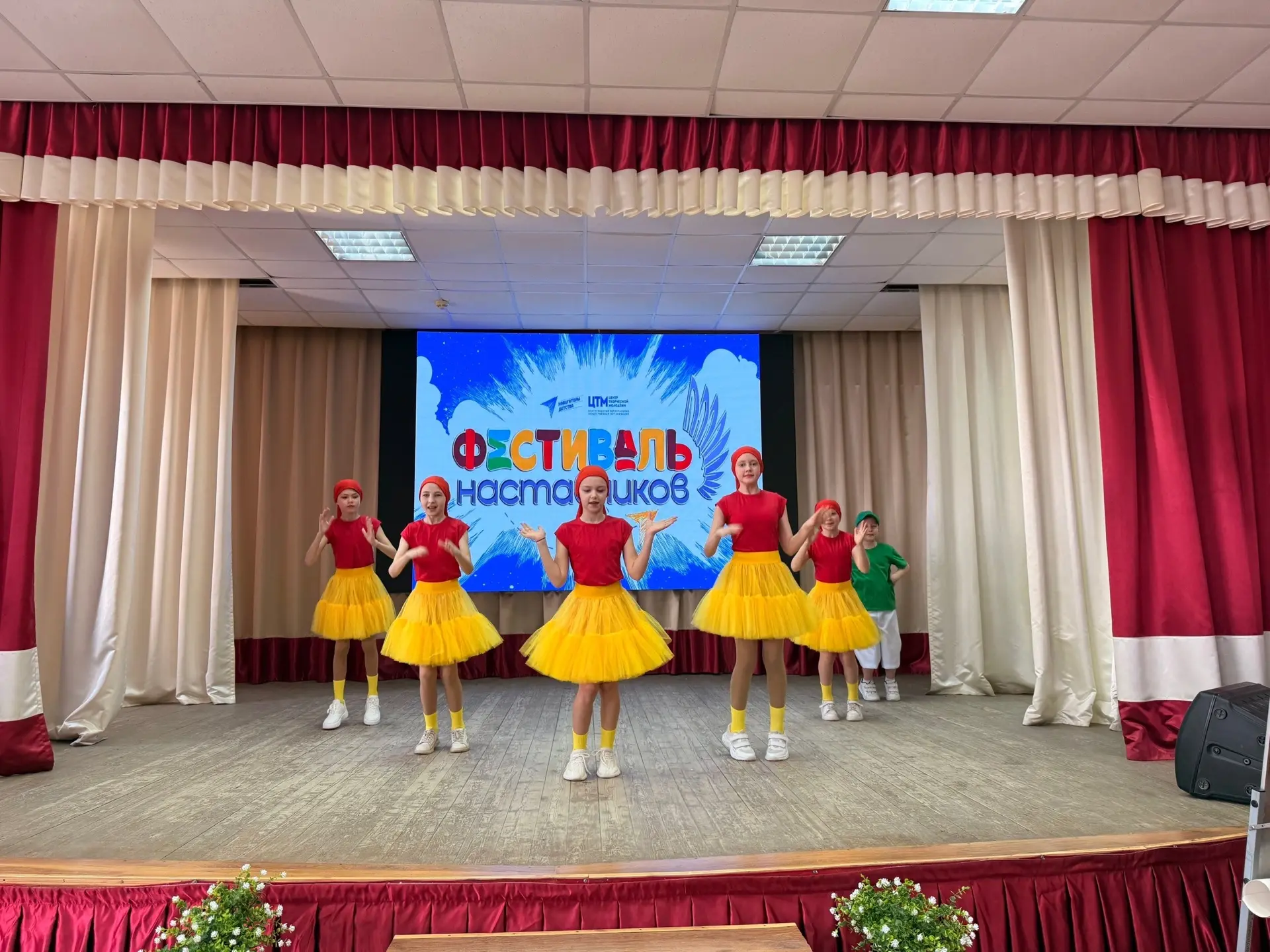 🌱 Весенний пришкольный лагерь в гимназии № 10: старт дан! 🌱  Сегодня, 30 марта, в нашей гимназии тор