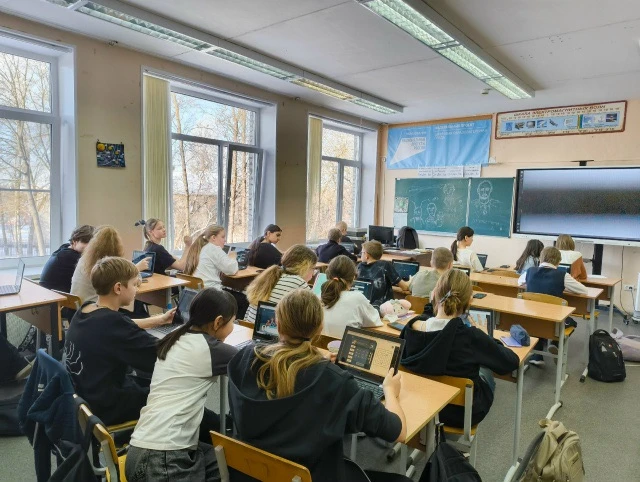 ❗Памятка для родителей: в школах Югры рассказали алгоритм действий при сигнале «Угроза ...