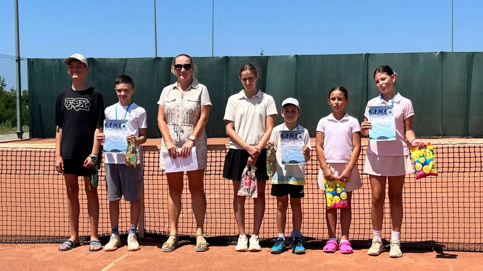 🎾 В субботу в Отрадном Теннисный центр «Грей» развернулась настоящая спортивная битва!...