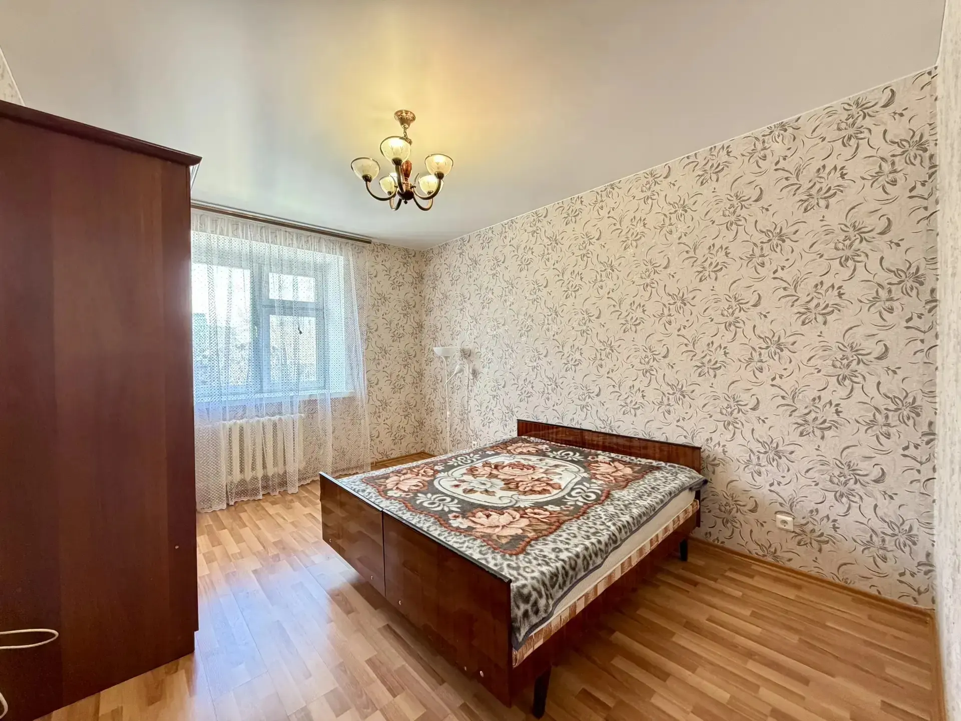 Г Казань Сдаём 2-х комнатную квартиру по улице ЧУЙКОВА, 59 В. Пересечение с улицей Амирхана.  Дом ки