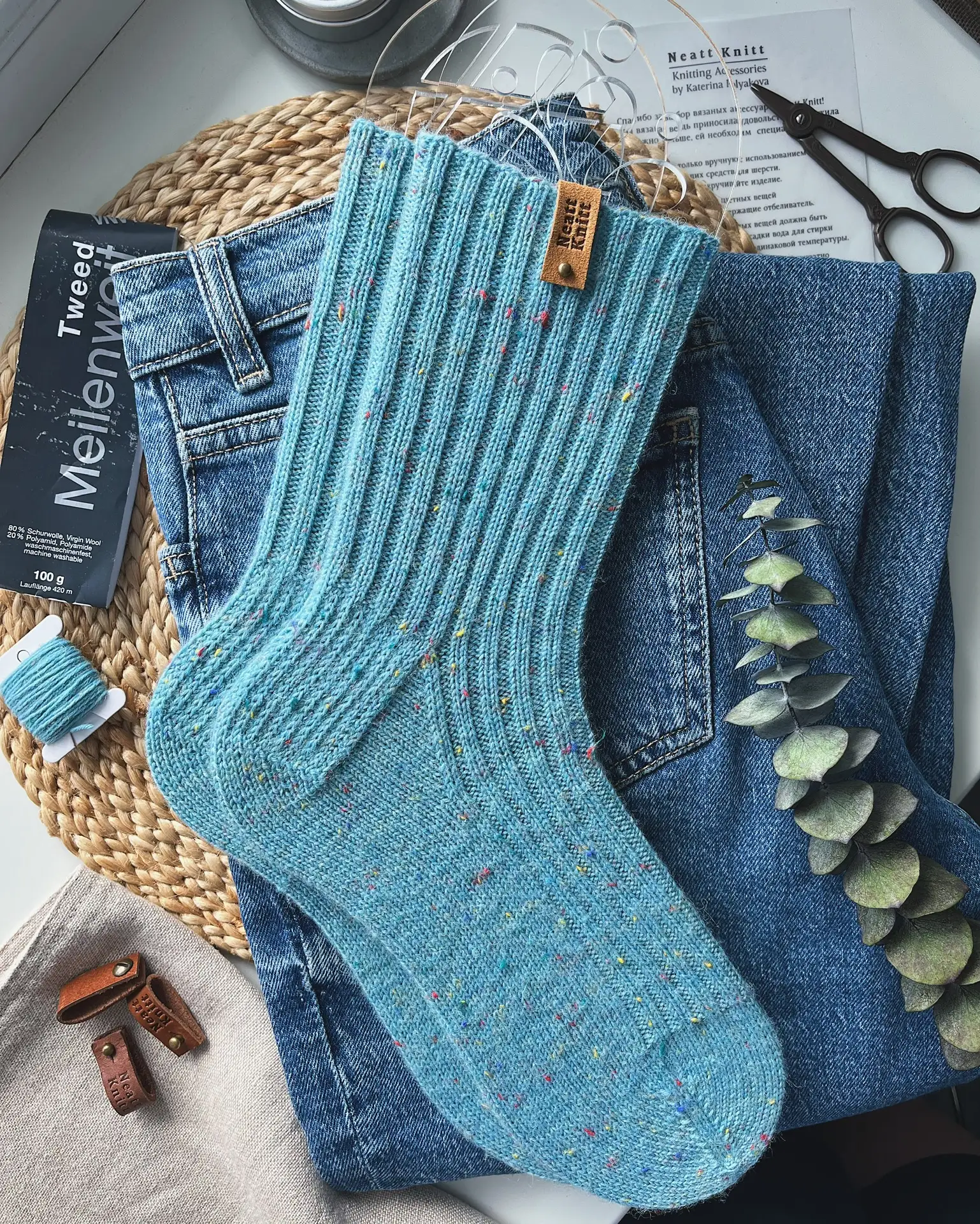Любимые #neva_socks из любимого твида от Lana Grossa ❤️‍🔥 беспроигрышное сочетание, я ...