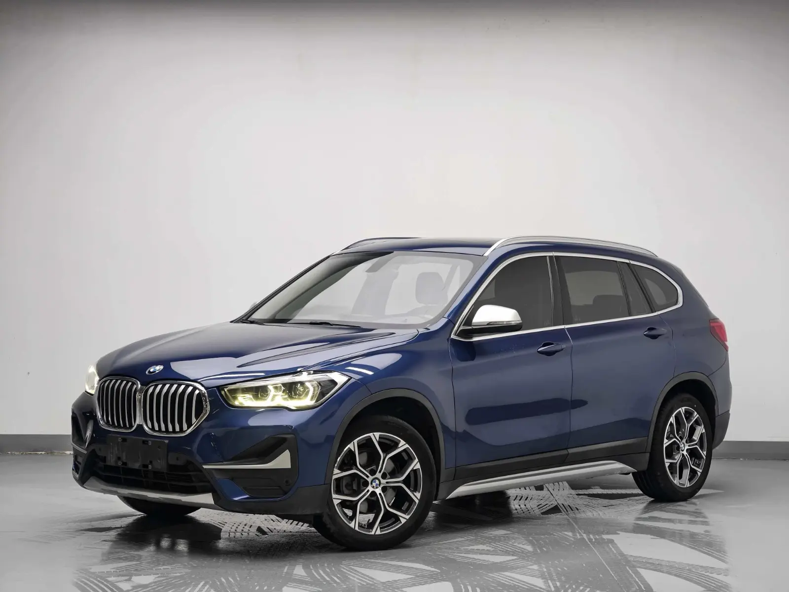 🇨🇳🚨BMW X1 sDrive 20Li так же в наличии в Китае и доступна к приобретению  (рестайлинг 2021 года)  ☝🏻