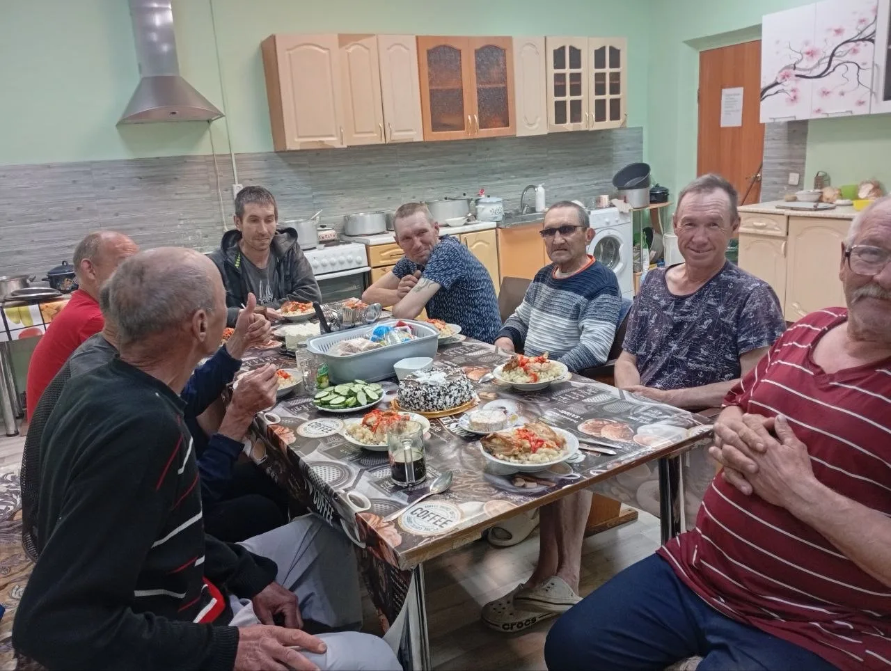 В нашем центре есть классная традиция это воскресный ,совместный ужин!!!