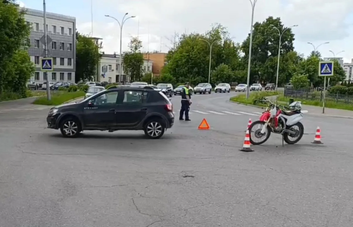 🚨Печальный дайджест ДТП минувшей недели: мотоциклы, самокаты - лихость и невнимательность

📅 17 ию