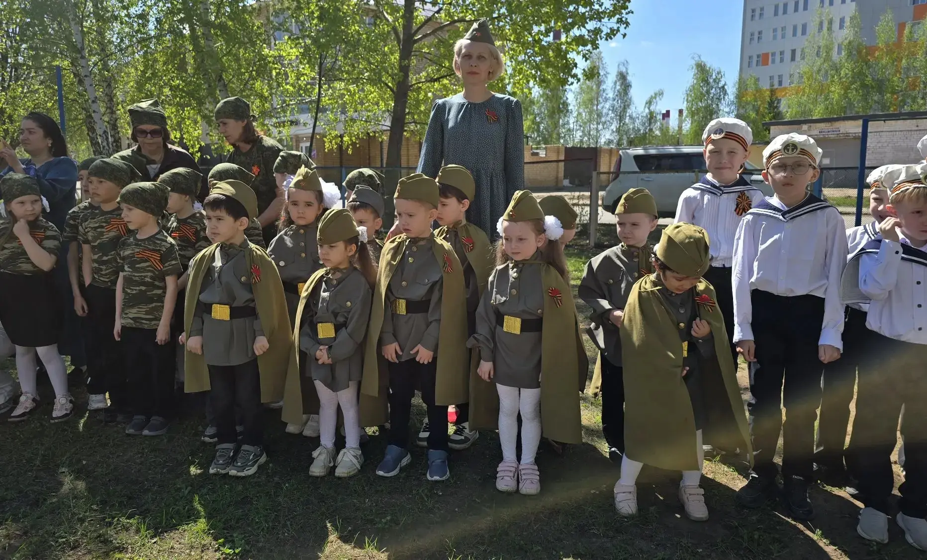 7 мая в детском саду 30 «Улыбка» прошел малый парад посвященный дню великой Победы! Тор...