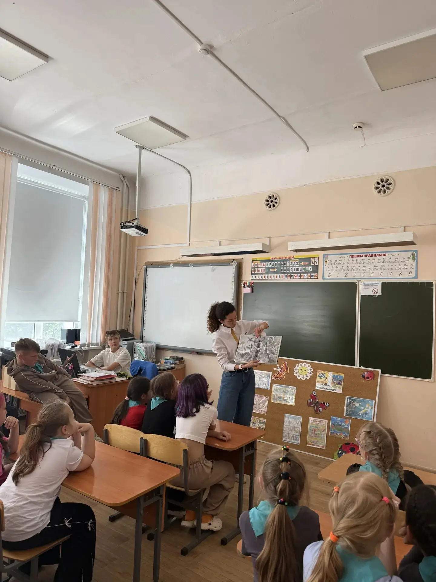 8 июня  день эпоса «Урал-батыр».
Сегодня в центре дневного пребывания детей «Sunny Days”прошло знако
