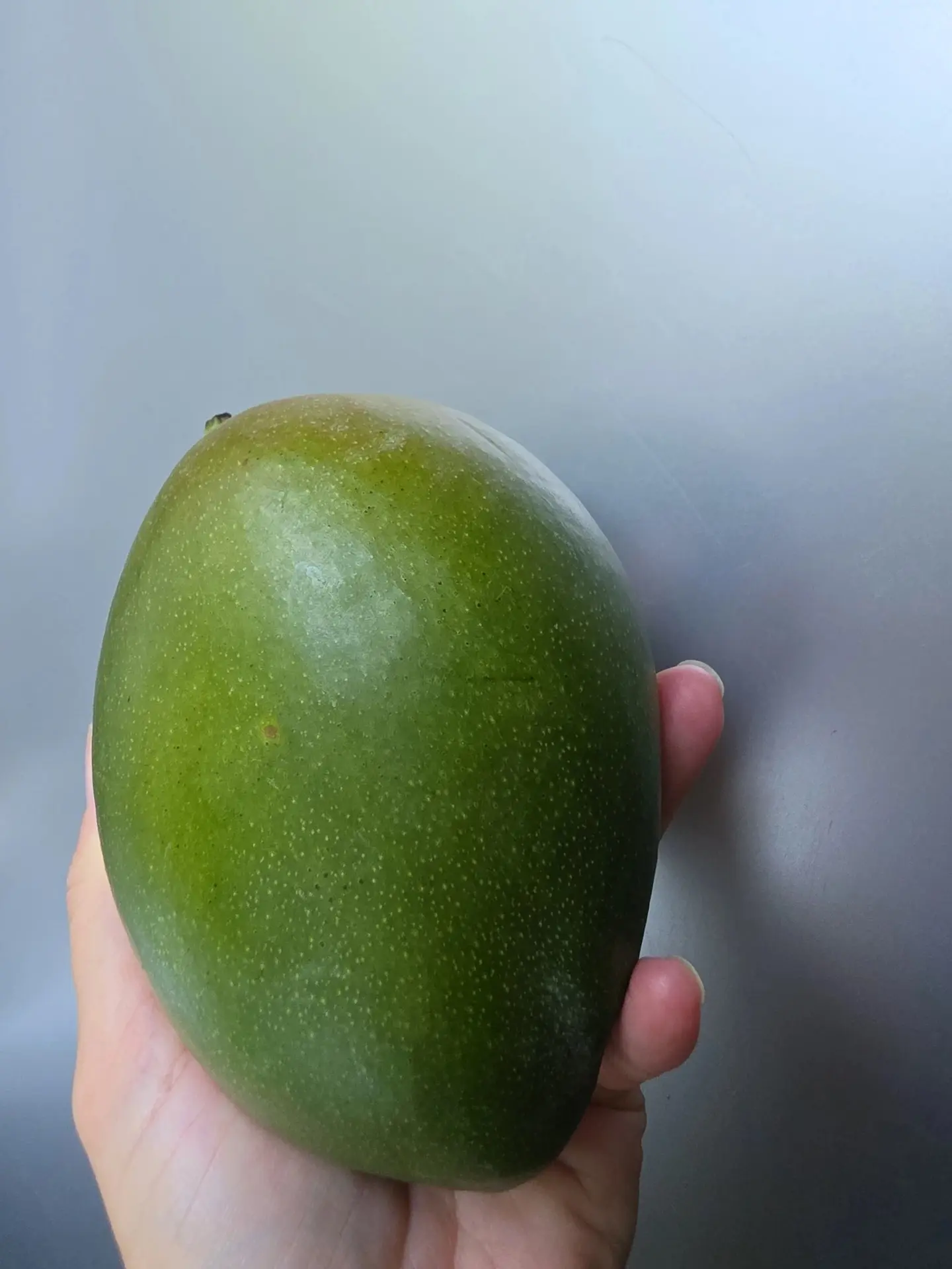 Если лето потихоньку заканчивается, значит начинается сезон вкусного египетского манго ...