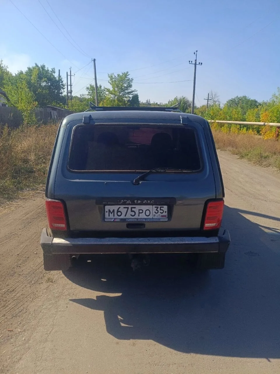 Продам ниву 2008г в хорошем состоянии, машина вложений не требует , все горит ,моргает ...