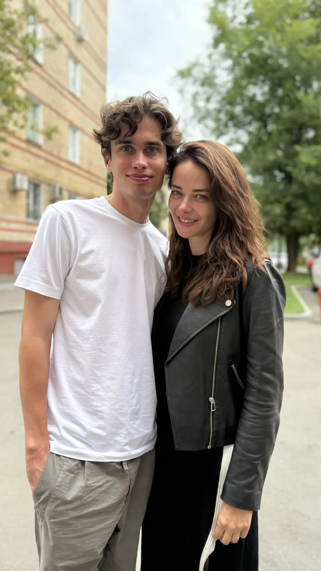 Случился неожиданный и невероятный день на съемочной площадке🥹