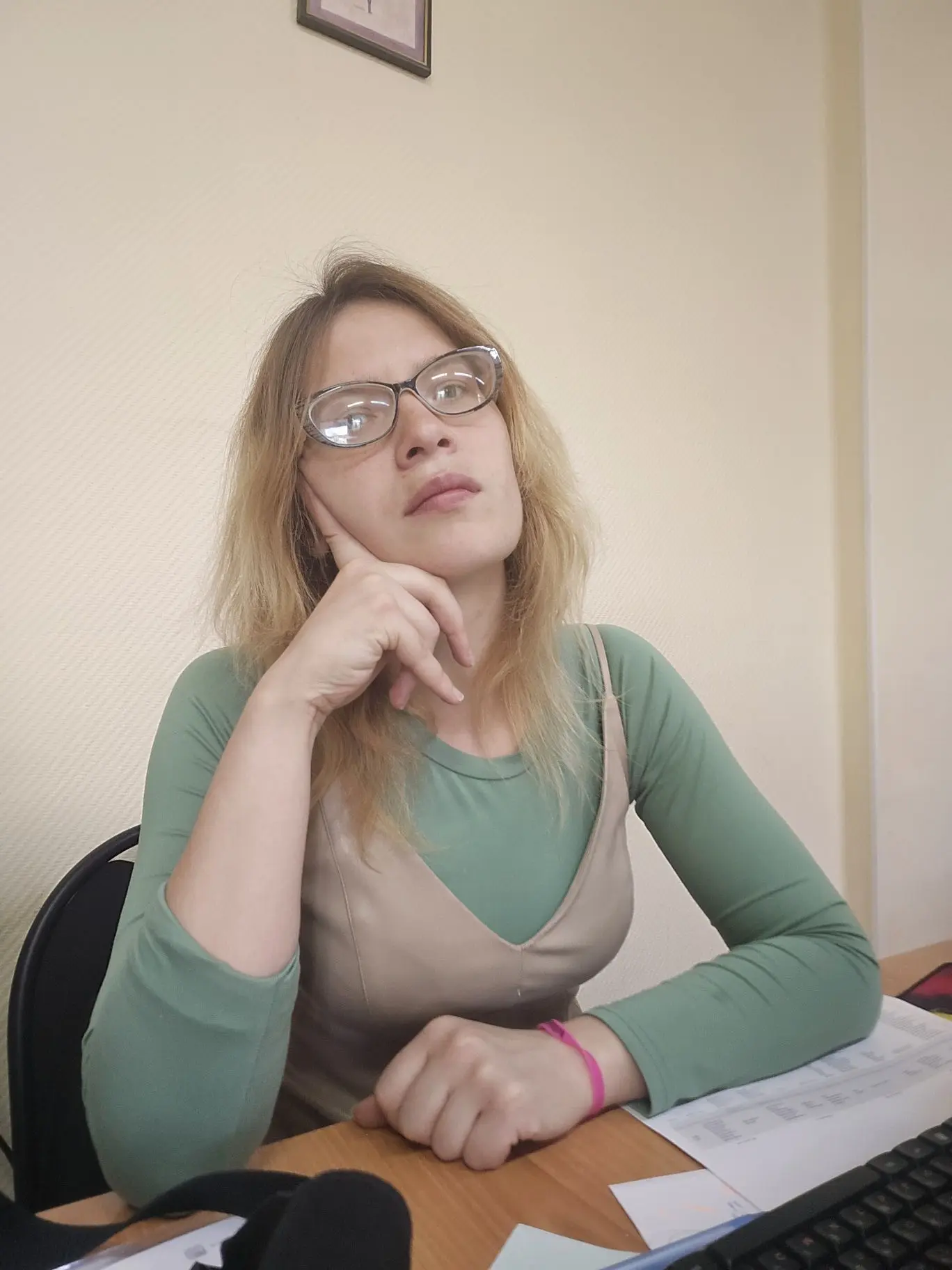 От работы дохнут кони! Ну а я Бессмертный пони!
