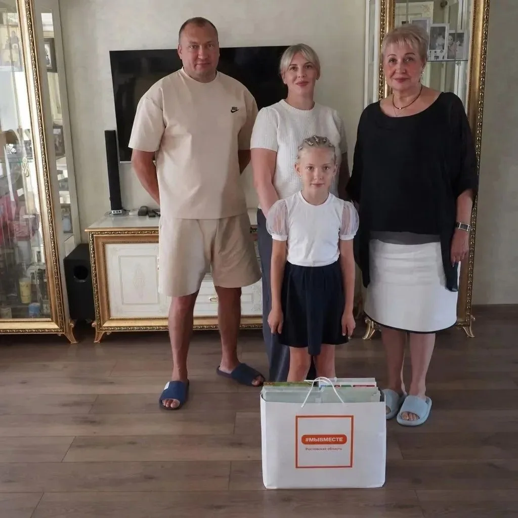 Накануне нового учебного года глава администрации Белокалитвинского района Ольга Мельни...