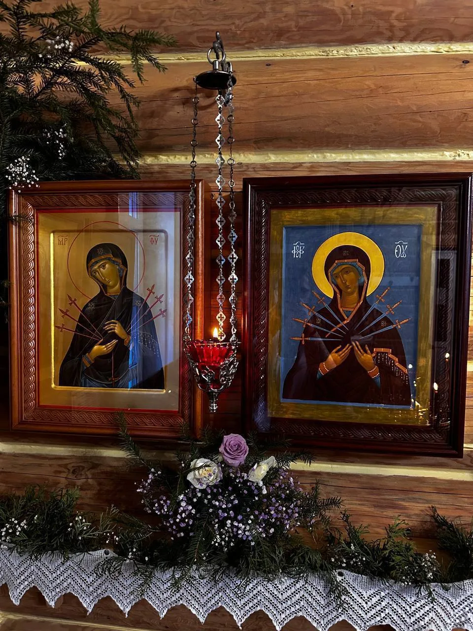 Завтра буду служить молебен с акафистом перед нашей храмовой иконой Божьей Матери «Семи...