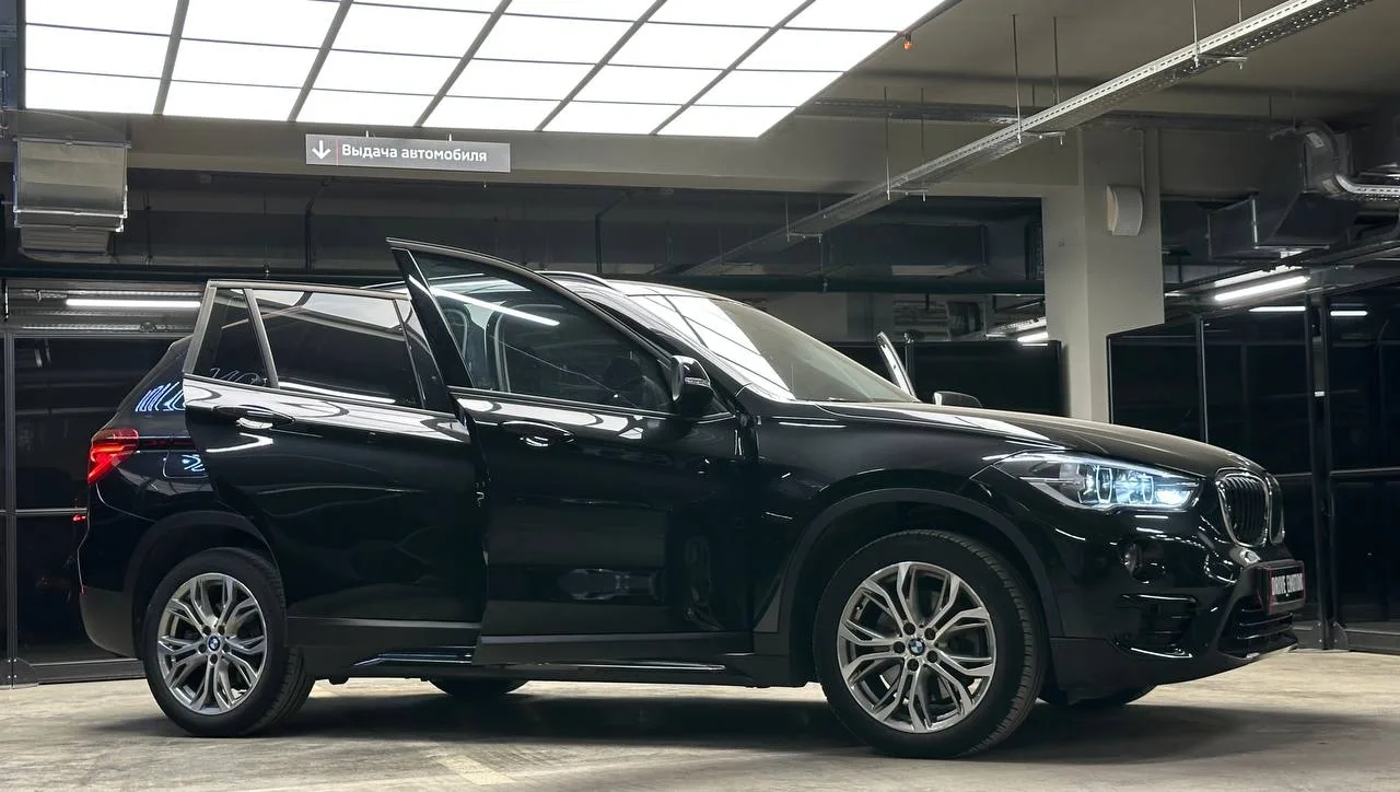 F48 X1 20i xDrive  2017 год выпуска  Один владелец  ЛКП оригинал  Пробег 47750 км   Стоимость 2.990.