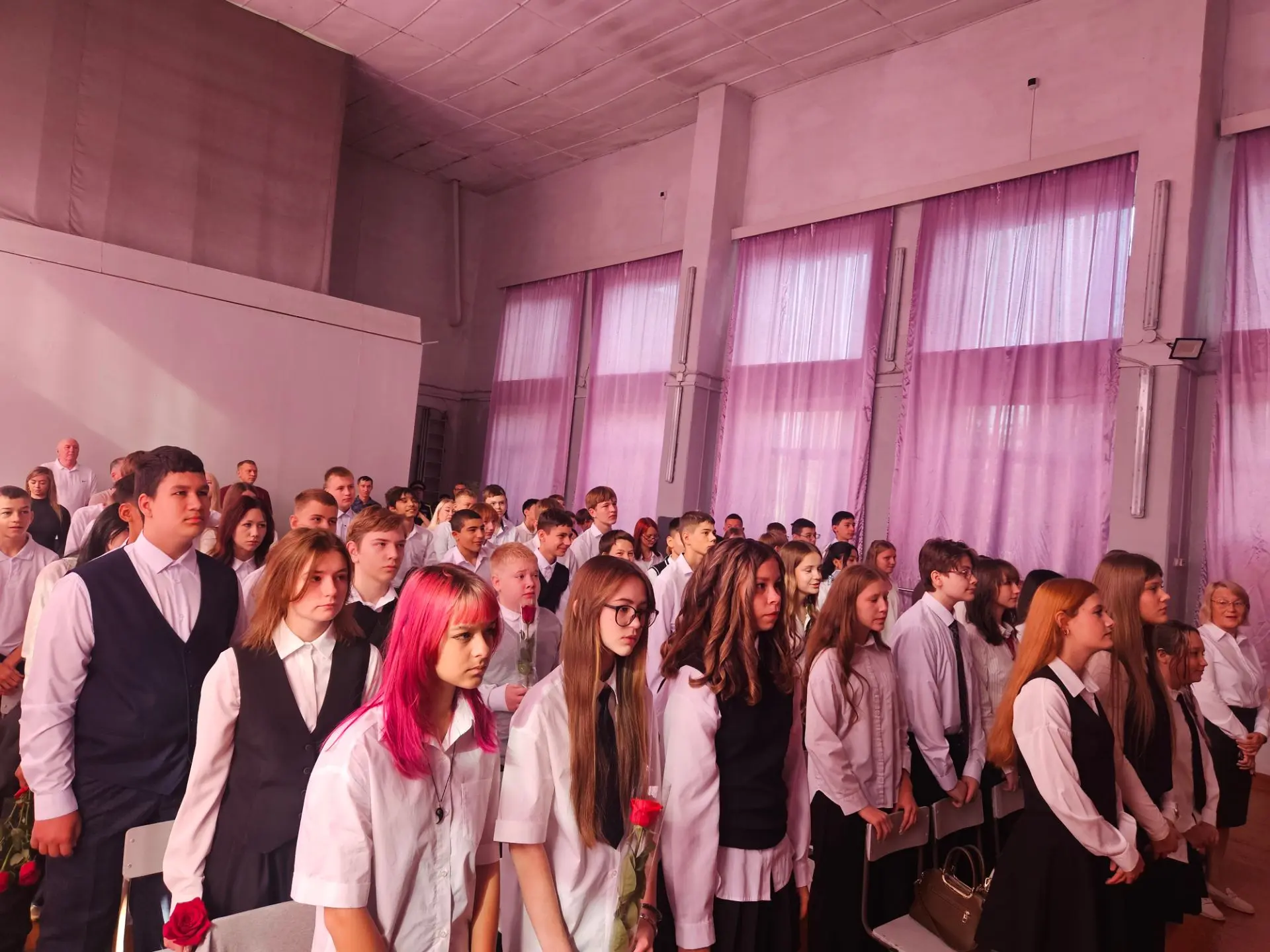 🇷🇺 Дорогие друзья, ученики, учителя и родители!