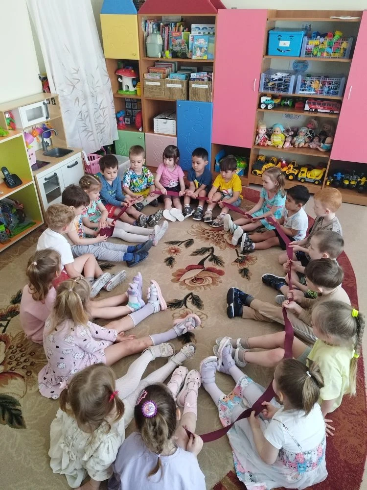 🎈9 июня — Международный день друзей! ✨

🎈В средней «А» группе «Радуга» 🌈 этот день прошёл невероя