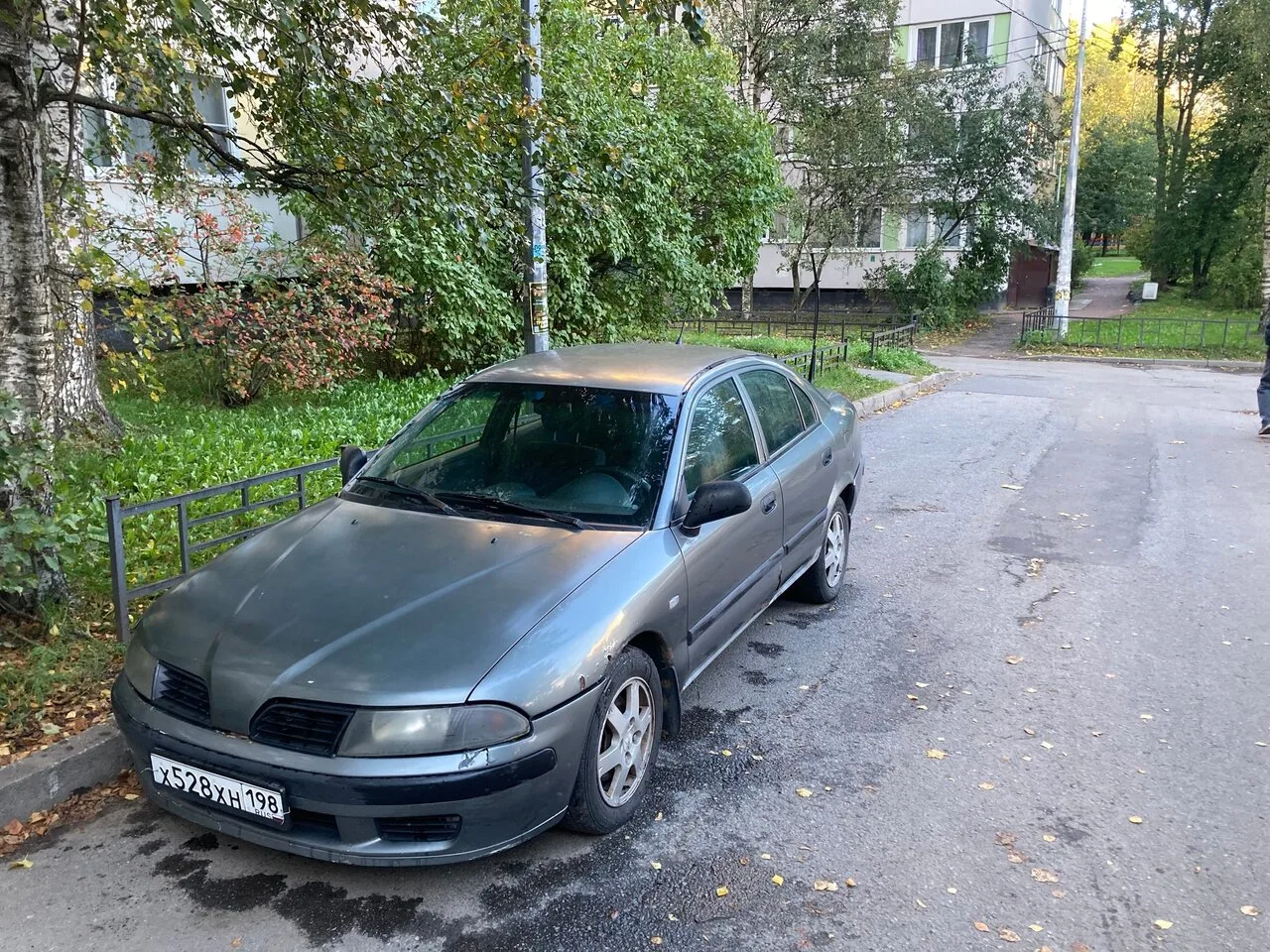 Mitsubishi Carisma 2001