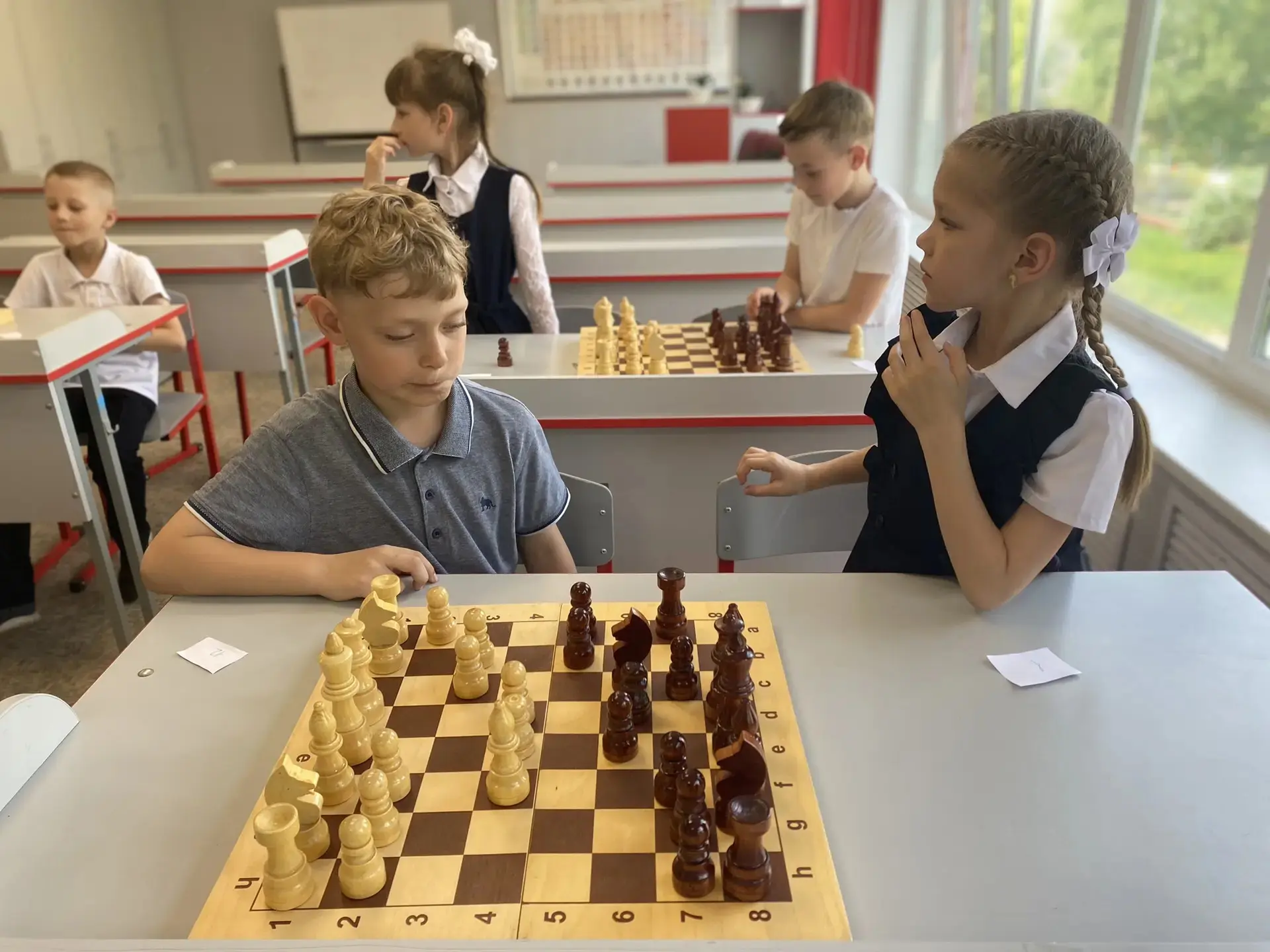 ♟️ Шахматный турнир

📌 В центре образования «Школа №4» состоялся турнир по шахматам. Мероприятие об