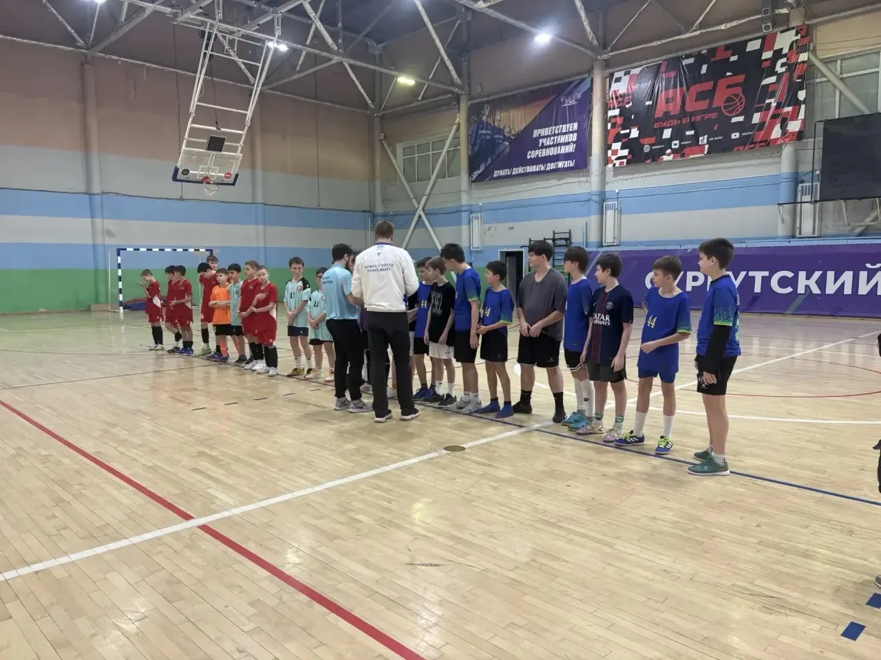 🏆 МЫ НА ПЬЕДЕСТАЛЕ! 🏆  Завершился региональный этап «Кожаного мяча» по футзалу. Это были  невероятны