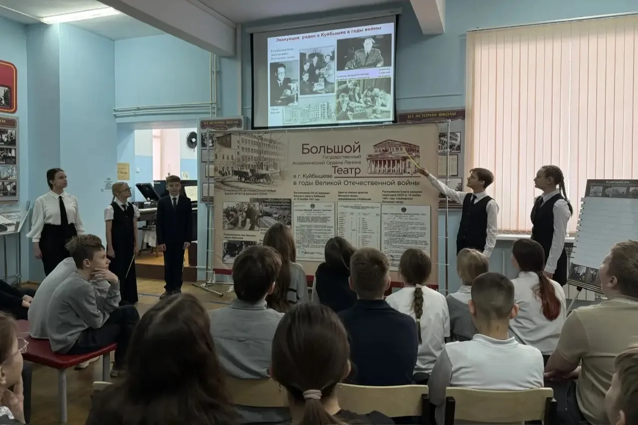 📣С 9 по 12 февраля 2026 года Уроки мужества «Когда гремели пушки, музы не молчали»  проводили экскур