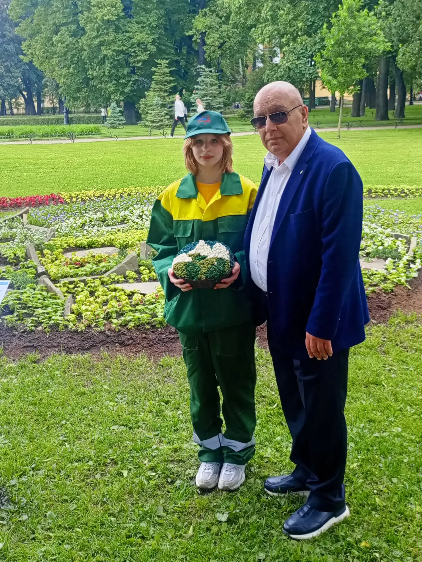 🌺 Сегодня в Санкт-Петербурге проходит Фестиваль цветов, к которому мы подготовили тема...