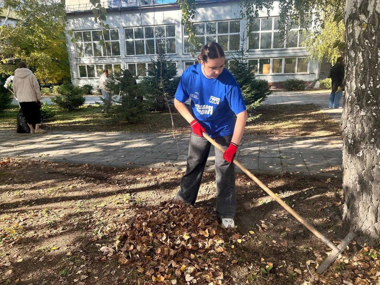 🔵 Молодогвардейцы первичного отделения педколледжа им. Макаренко совместно со студента...