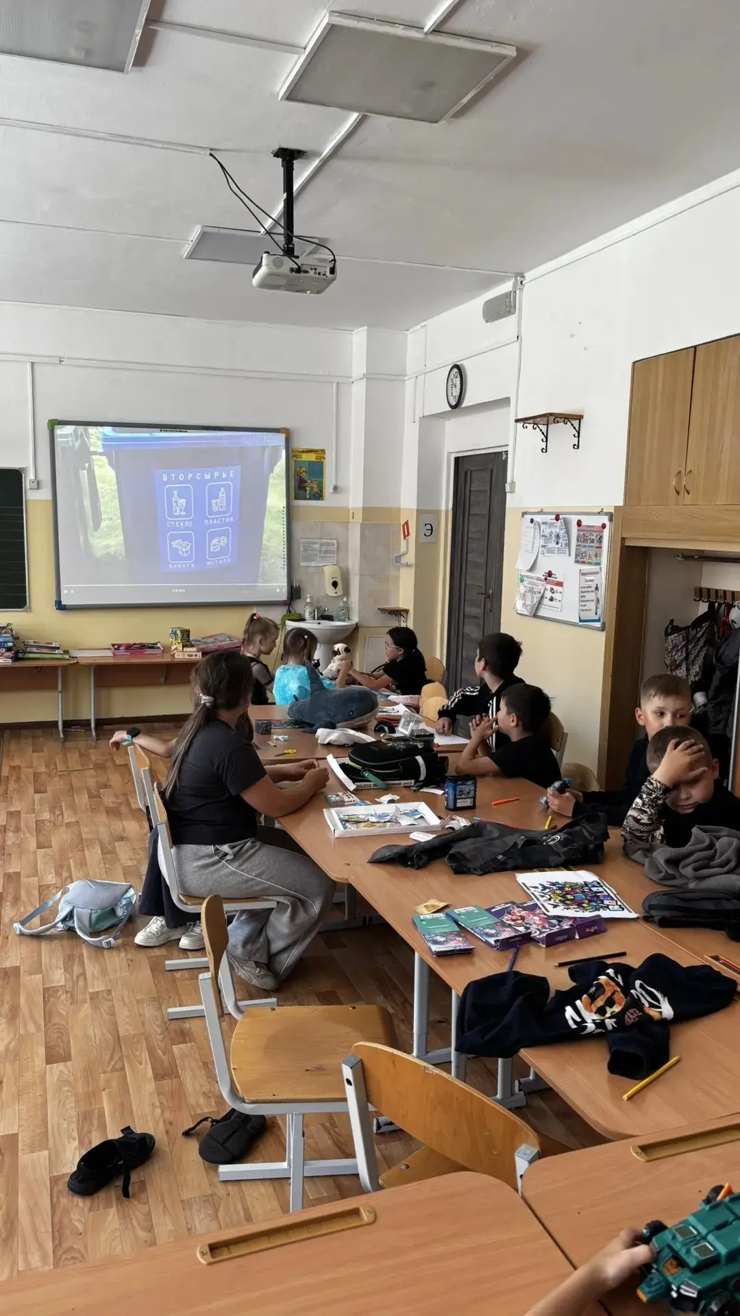 🌿Урок экологии: узнаём, как всё связано! 🌿

Сегодня  мы заглянули в удивительный мир экологии — на