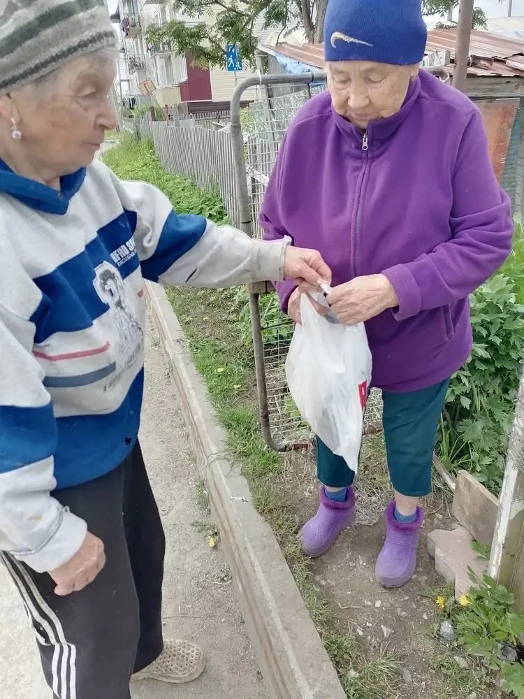 В прошедшие выходные в селе Таранай состоялась раздача свежей камбалы в рамках проекта «Доступная ры