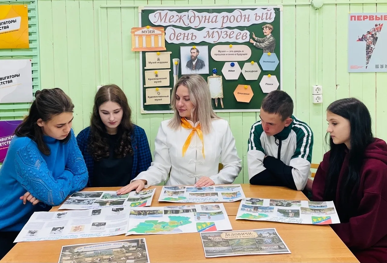«Музей в миниатюре»: Хранители времени в действии 📜🕰