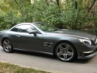 🤯 В Москве мужчина при разводе с 25-летней женой распилил пополам автомобиль Mercedes-Benz SL, чтоб