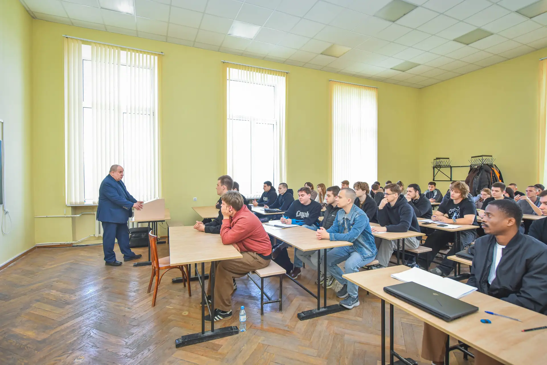 За кадрами для угледобычи  – В ЮРГПУ(НПИ)⠀ ⠀ Сегодня, 29 апреля, студенты факультета геологии, горно