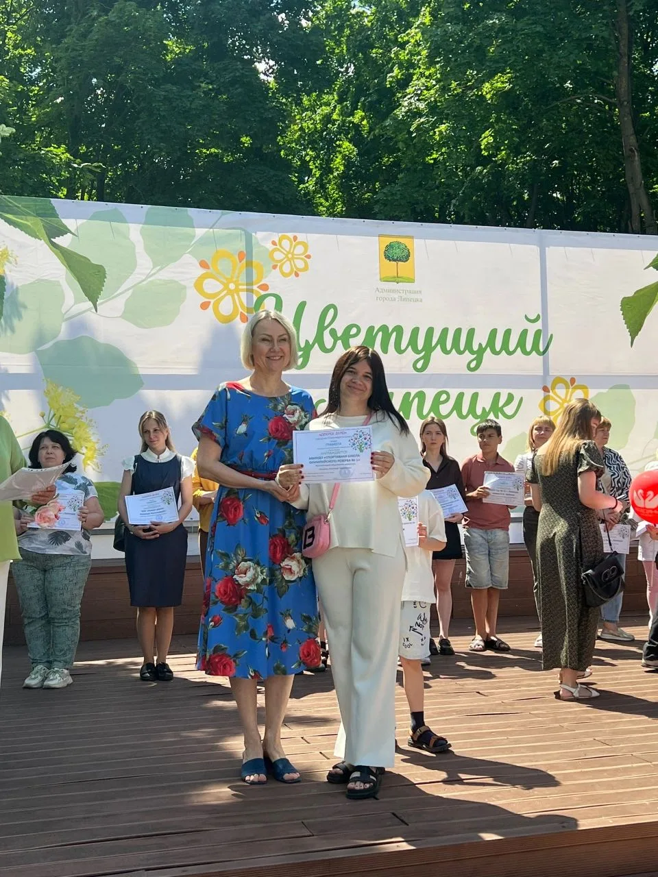 Вместе сделаем мир лучше💚

6 июня в Быхановом саду состоялась торжественная церемония награждения у