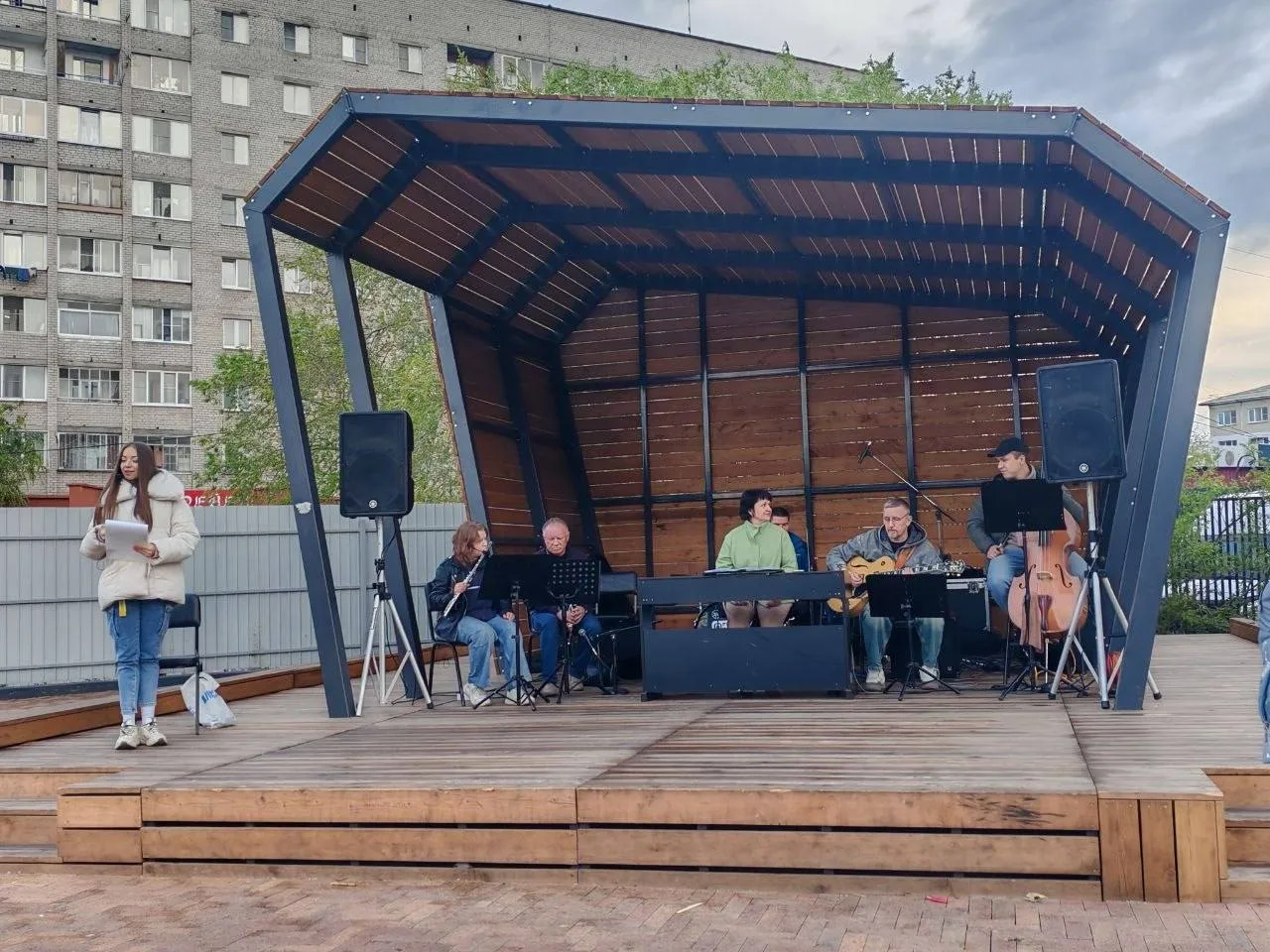 В парке МЖК прошел — «Концерт на закате» Забайкальской краевой филармонии, посвящённый творчеству Пе