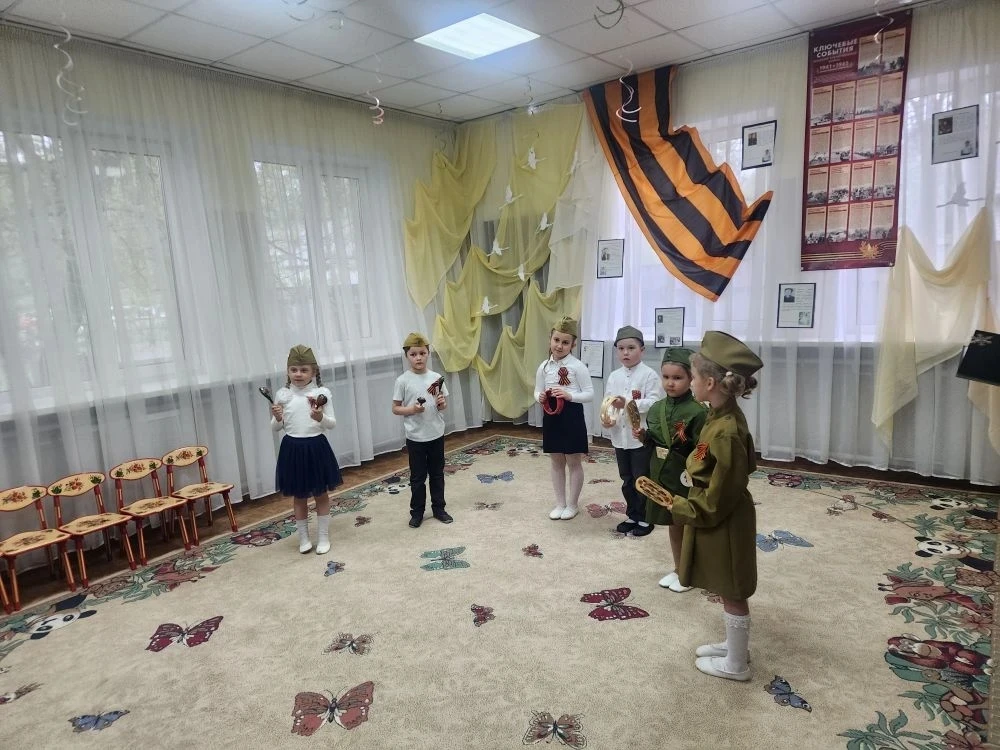 Сколько бы лет ни прошло, память об этой войне и о Великой Победе должна жить в сердце народном, что