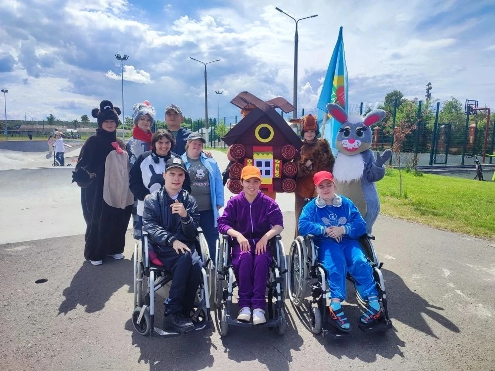 🧒👶 Сегодня, в День защиты детей, который ассоциируется с беззаботным смехом и радость...