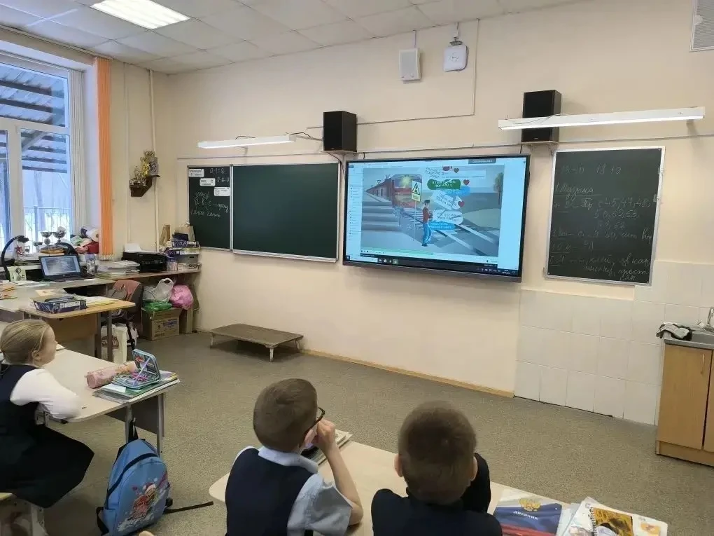 🚂 Ученики начальных классов приняли участие в акции «Безопасный транспорт»! 🚂  Безопасность на желез