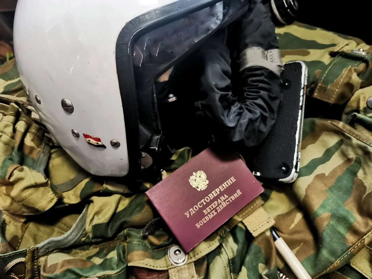 Многоцелевые истребители Су-30СМ, Су-30СМ2 и фронтовые бомбардировщики Су-24М Балтийско...